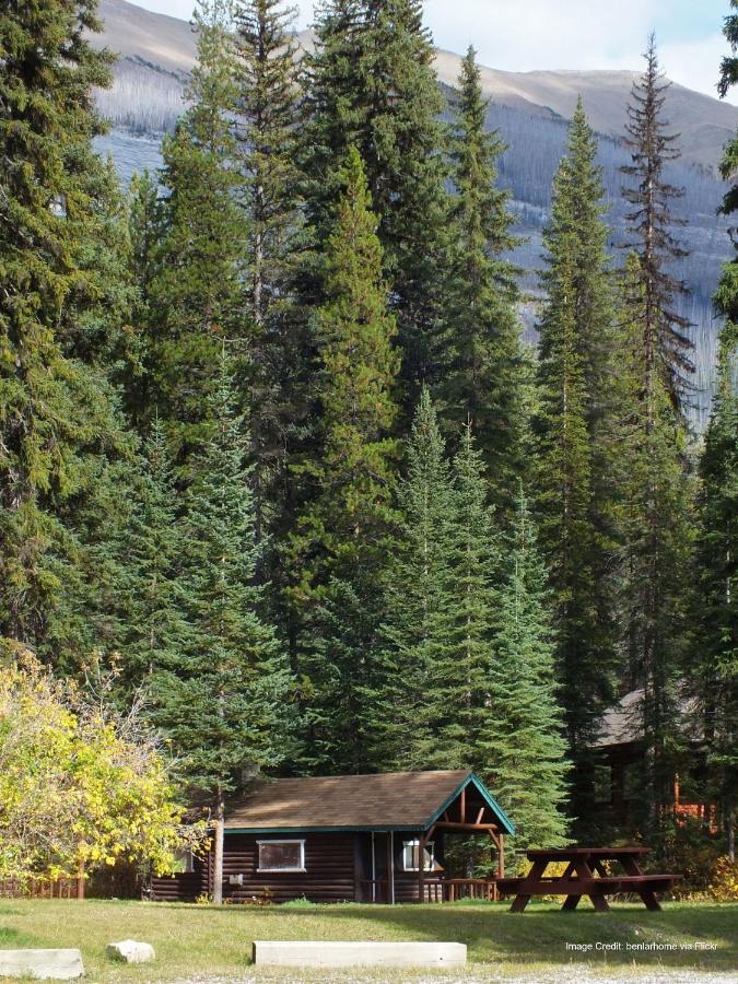 Kootenay Park Lodge Vermillion Crossing Extérieur photo